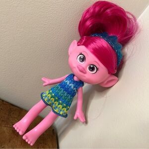 Trolls the Movie Pink Poppy 8" Doll good used condition